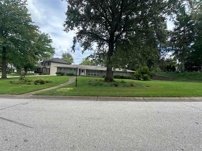 Lawn Care service in Eureka, 63025