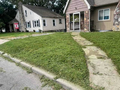 Lawn Care service in Waterloo, 64097