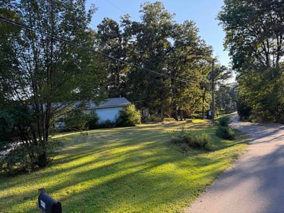 Lawn Care service in Pinson, 35126