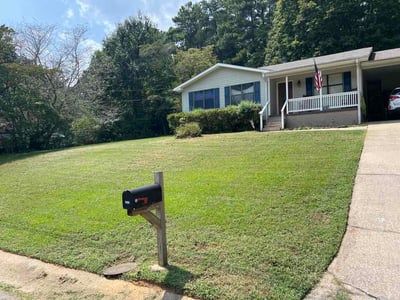 Lawn Care service in Pinson, 35126