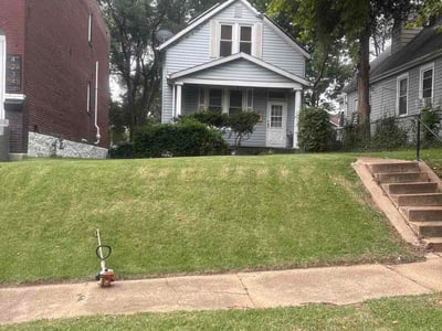 Lawn Care service in Sullivan, 63080