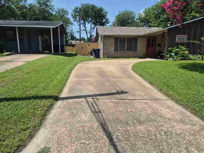 Lawn Care service in Monterey, 93940