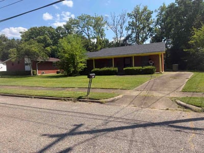 Lawn Care service in Wetumpka, 36092
