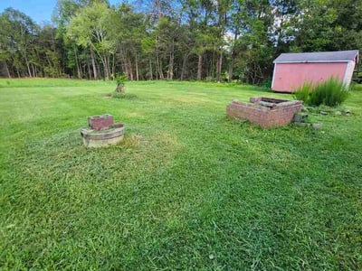 Lawn Care service in Lenoir, 28645