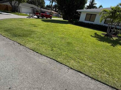 Lawn Care service in Loxahatchee, 33412
