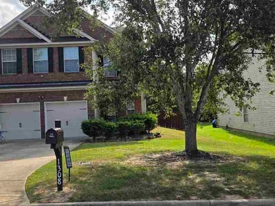 Lawn Care service in Phenix City, 36867
