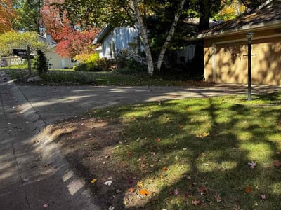 Leaf Removal service in Elkhart, 46516