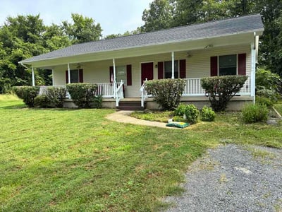 Lawn Care service in Burke, 22015