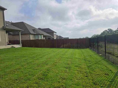 Lawn Care service in Liberty Hill, 78642