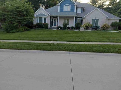 Lawn Care service in Kaukauna, 54130