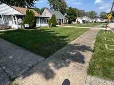 Lawn Care service in Brunswick, 44212