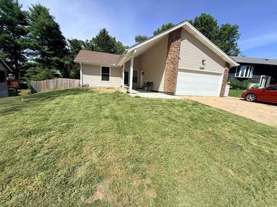 Lawn Care service in O Fallon, 63366