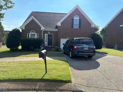 Lawn Care service in Nolensville, 37135