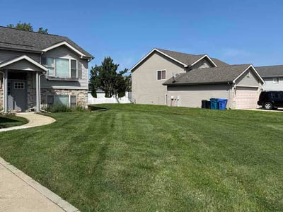 Lawn Care service in Crown Point, 46307