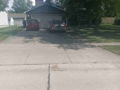 Lawn Care service in Lorain, 44052