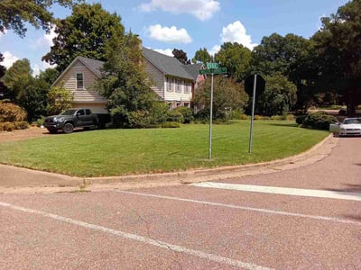 Lawn Care service in Germantown, 38138