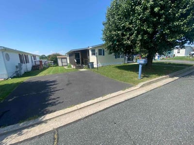 Lawn Care service in Middle River, 21220
