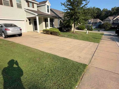 Lawn Care service in Clayton, 27520