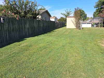 Lawn Care service in Bartlett, 38134