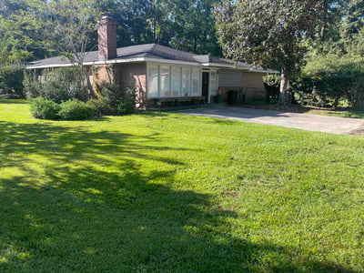 Lawn Care service in Covington, 70433