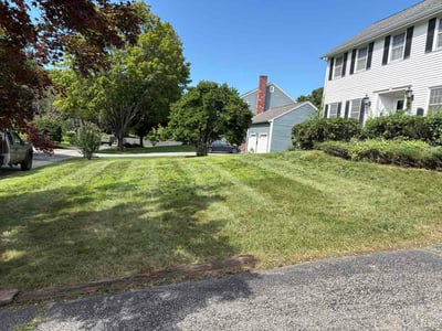 Lawn Care service in Taunton, 02780
