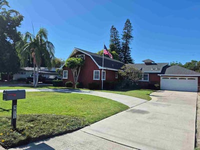 Lawn Care service in Anaheim, 92805