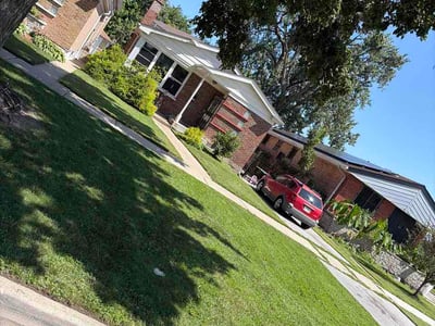 Lawn Care service in Crest Hill, 60403