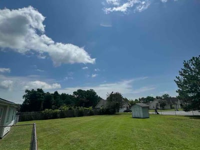 Lawn Care service in Sunset Beach, 28468