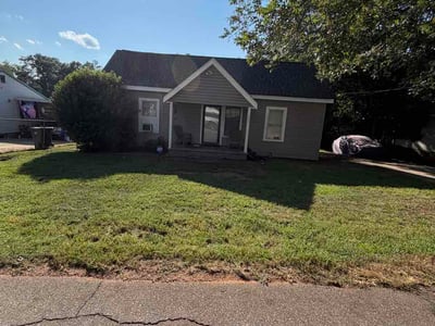 Lawn Care service in Greenville, 29601
