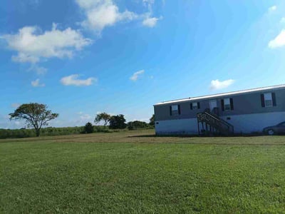 Lawn Care service in Abbeville, 70510