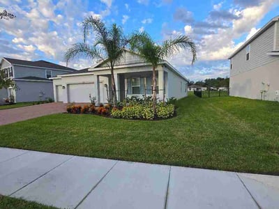 Lawn Care service in Cocoa Beach, 32931