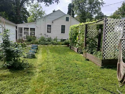 Lawn Care service in Bartlett, 60103