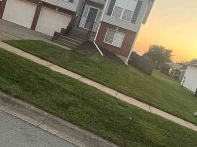 Lawn Care service in Middletown, 40243