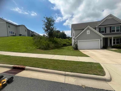 Lawn Care service in Statesville, 28677