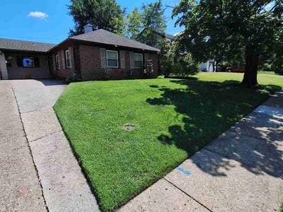 Lawn Care service in Gloucester City, 08030