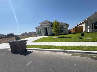Lawn Care service in Mission, 78572