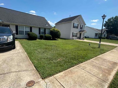 Lawn Care service in Ballantyne, 28277