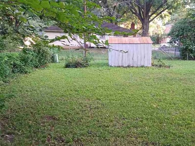 Lawn Care service in Shawnee, 66203