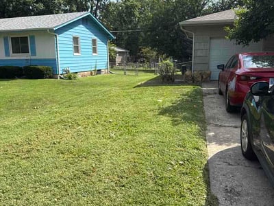 Lawn Care service in Shawnee, 66203