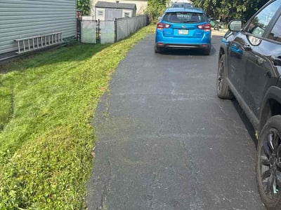 Lawn Care service in Huntley, 60142