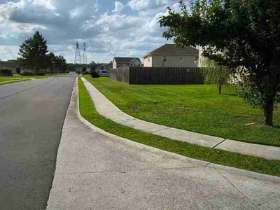 Lawn Care service in Maricopa, 85139