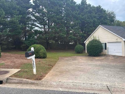 Lawn Care service in Kennesaw, 30144