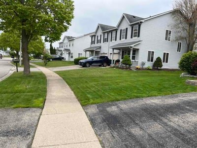 Lawn Care service in Woodridge, 60517