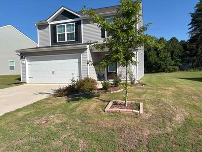Lawn Care service in Clover, 29710