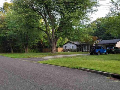 Lawn Care service in Blackwood, 08012