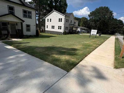 Lawn Care service in Sharpsburg, 30277