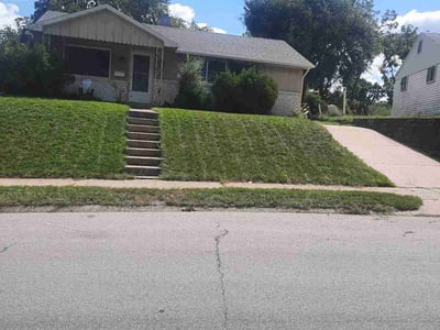 Lawn Care service in Goshen, 46526