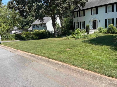 Lawn Care service in Lilburn, 30047