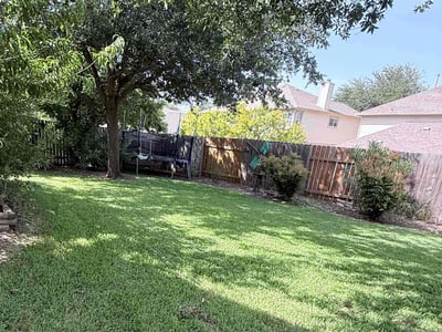 Lawn Care service in Spicewood, 78669