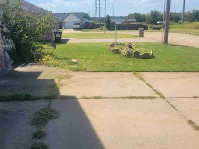Lawn Care service in Turley, 74126